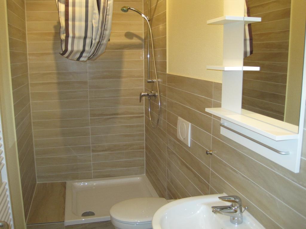 Haus Ostseeatoll Apartment Росток Стая снимка