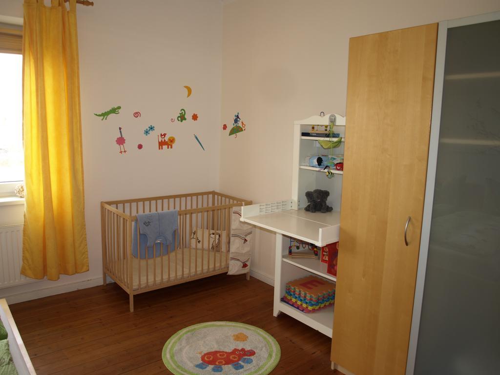 Haus Ostseeatoll Apartment Росток Екстериор снимка