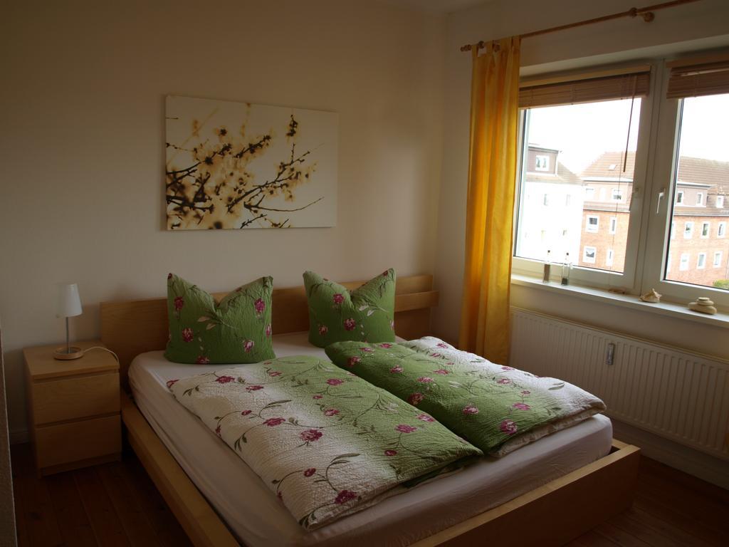 Haus Ostseeatoll Apartment Росток Екстериор снимка