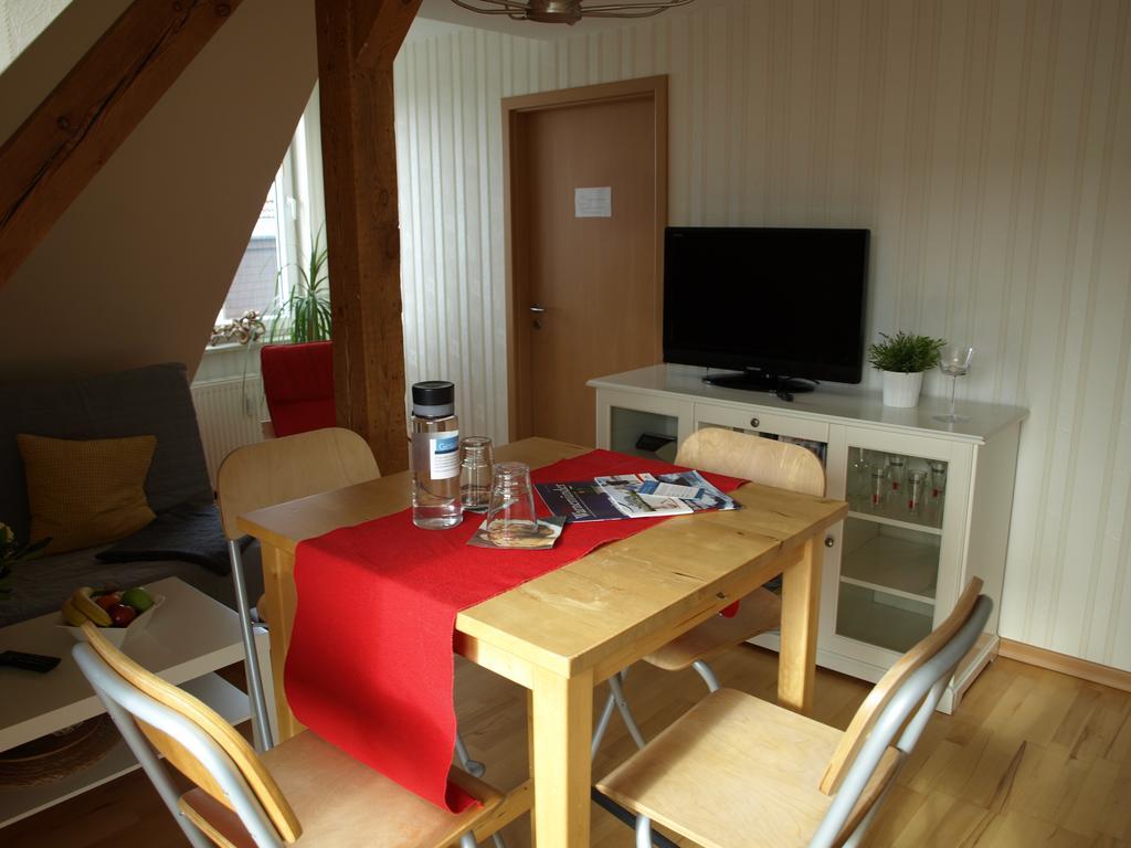 Haus Ostseeatoll Apartment Росток Екстериор снимка